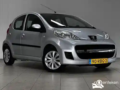 Peugeot 107 1.0 70 2011