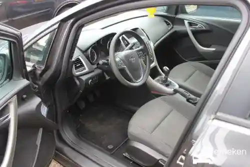 Opel Astra 1.4 ecoFlex 2011