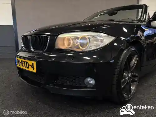 BMW 118i Cabrio 2011