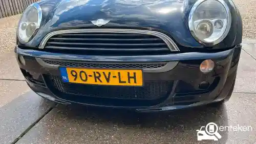 MINI  One 2004