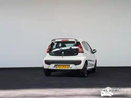 Peugeot 107 1.0 68 2012
