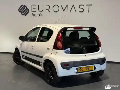 Peugeot 107 1.0 68 2012