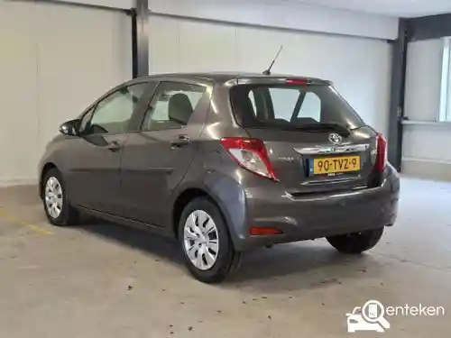 Toyota Yaris 1.33 2012