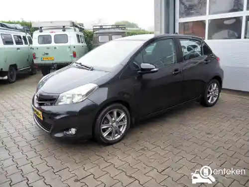 Toyota Yaris 1.33 2012