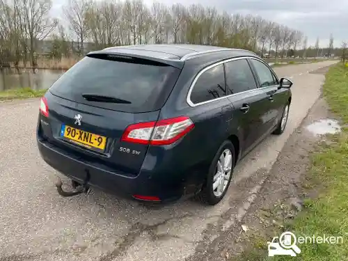 Peugeot 508 SW e-HDi 115 2012