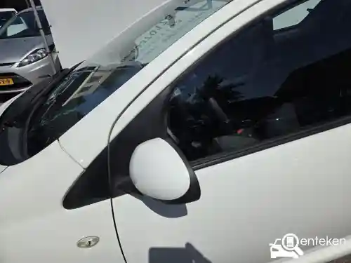 Peugeot 107 1.0 68 2012