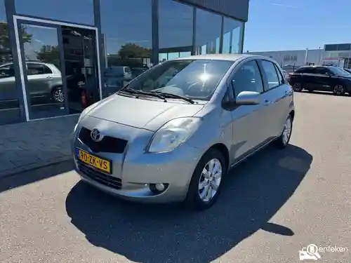 Toyota Yaris 1.3 2008