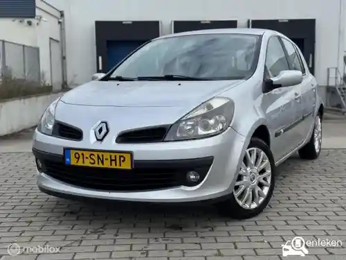 Renault Clio 1.6 16V ESP 2006