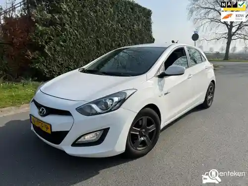 Hyundai i30 1.6 GDI 2012