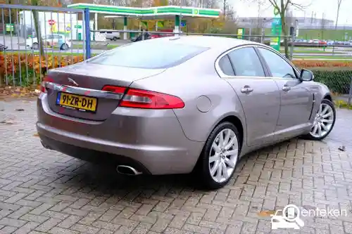 Jaguar XF 4.2 V8 2008