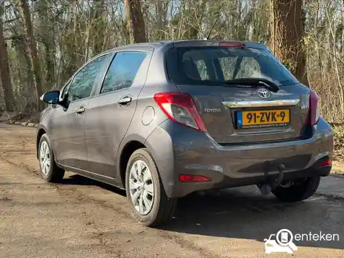 Toyota Yaris 1.0 2011