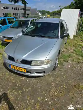 Mitsubishi Carisma 1.6 2001