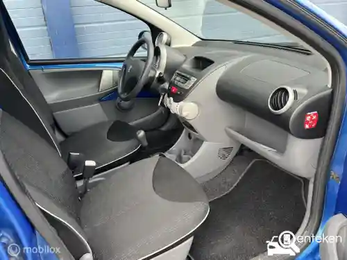 Peugeot 107 1.0 70 2009