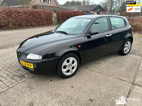 Alfa Romeo 147 1.6 16V T.Spark 2002