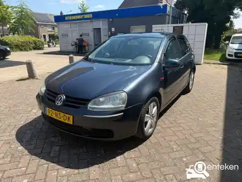 VW Golf 1.6 FSI 2004