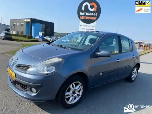 Renault Clio 1.6 16V ESP 2006