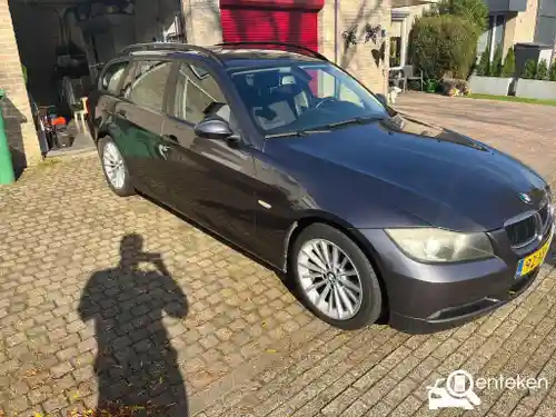 BMW 318i Touring 2007