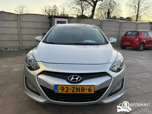 Hyundai i30 1.6 GDI 2013