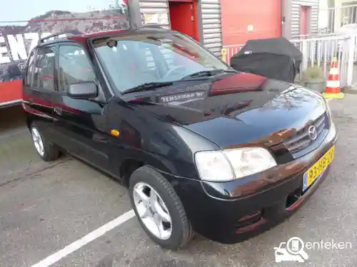 Mazda Demio 1.5 2001