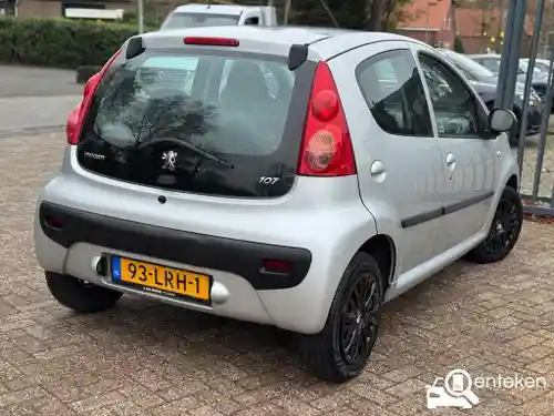 Peugeot 107 1.0 70 2010