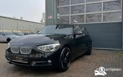 BMW 118i 2011