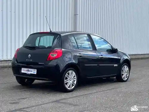 Renault Clio 1.6 16V ESP 2006