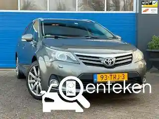 Toyota Avensis 2.0 2012