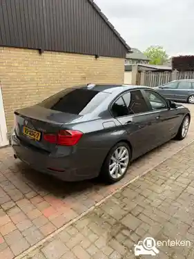 BMW 320i 2012