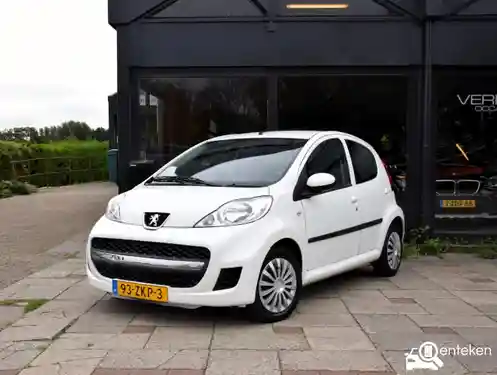 Peugeot 107 1.0 70 2012