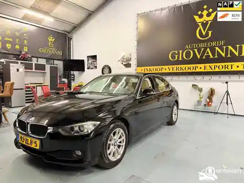 BMW 320i EfficientDynamics Edition 2013