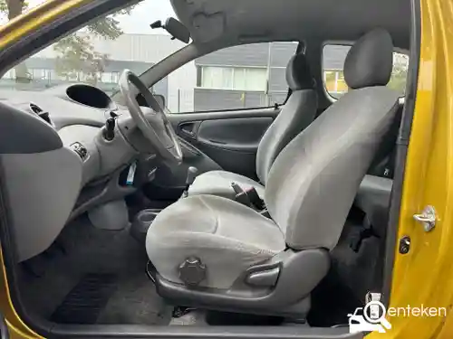 Toyota Yaris 1.3 2000