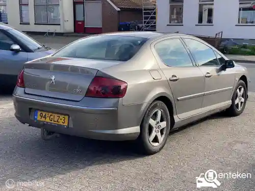Peugeot 407 HDi 135 2008