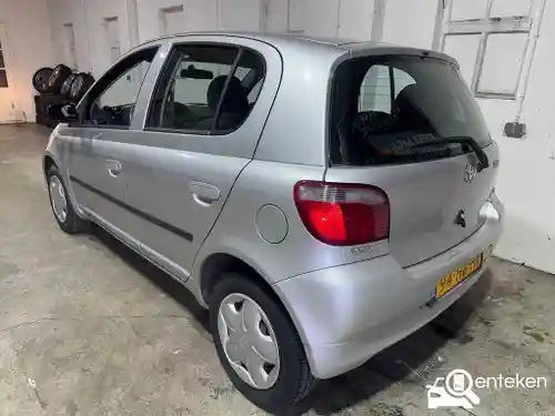 Toyota Yaris 1.3 2001