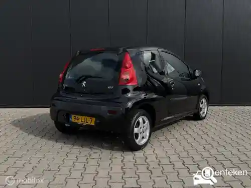 Peugeot 107 1.0 70 2010