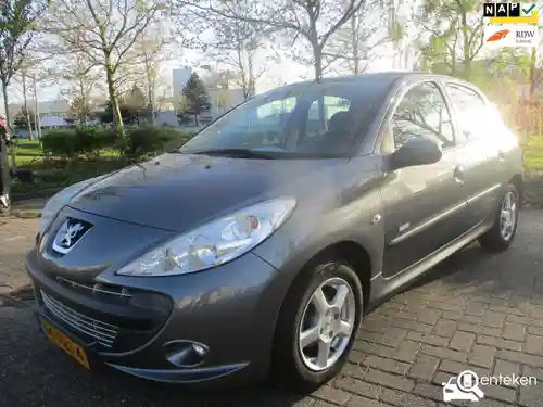 Peugeot 206 75 2011
