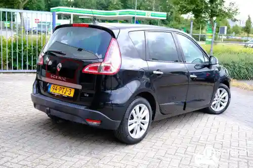 Renault Scénic TCe 130 2011