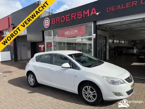 Opel Astra 1.4 Turbo 2011