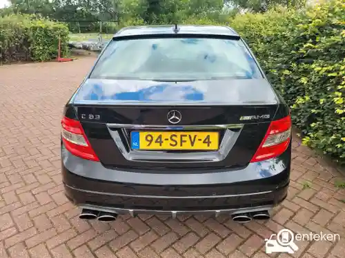 Mercedes-Benz C 63 AMG Performance Plus 2010
