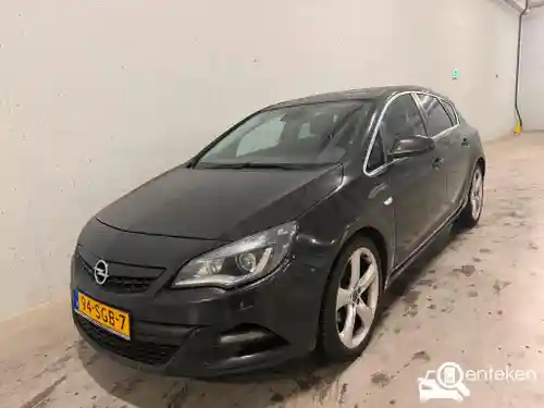 Opel Astra 2.0 CDTI 2011