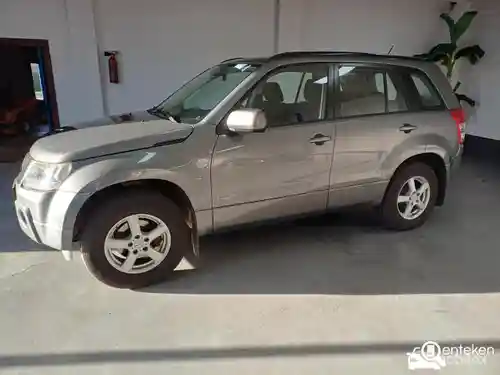 Suzuki Grand Vitara 2.0 2006