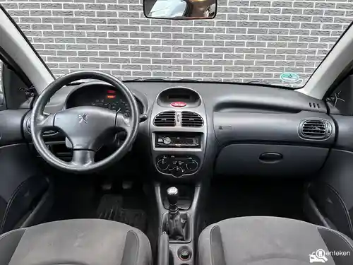 Peugeot 206 75 2008