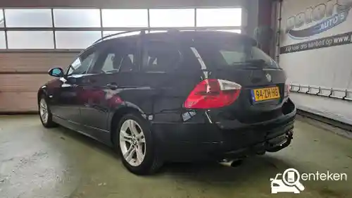 BMW 318i Touring 2008