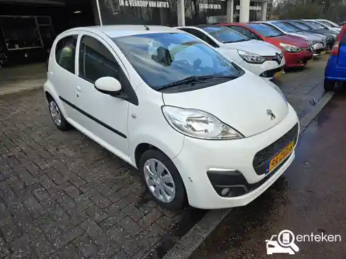 Peugeot 107 1.0 68 2013