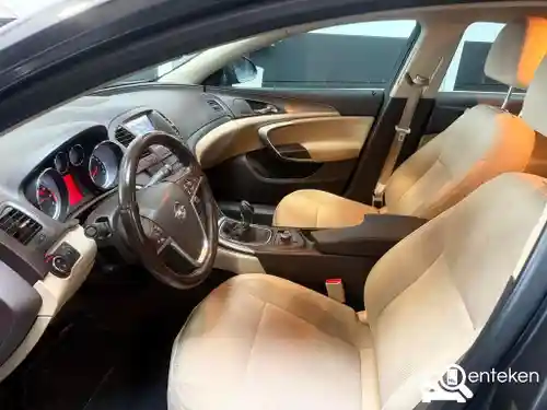 Opel Insignia 1.8 2009