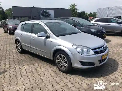 Opel Astra 1.6 2009