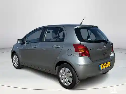 Toyota Yaris 1.33 2010