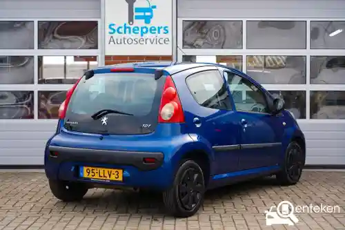 Peugeot 107 1.0 70 2006
