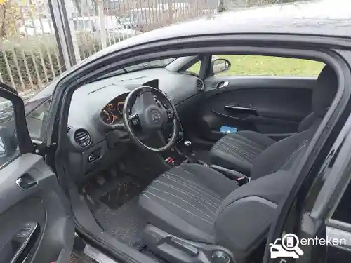 Opel Corsa 1.4 Twinport 2010