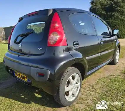 Peugeot 107 1.0 70 2010