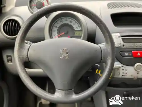 Peugeot 107 1.0 70 2010